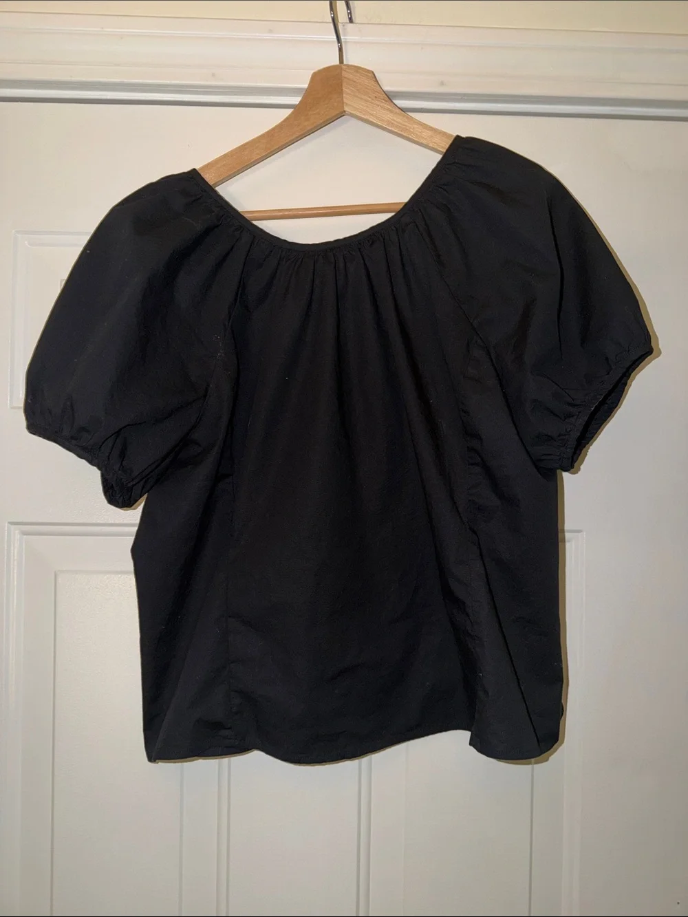 J. Crew Black Puff-Sleeve Deep-V back  Top. Sz 16